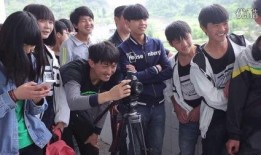 大伙之家爆料花絮视频,幕后精彩瞬间大曝光